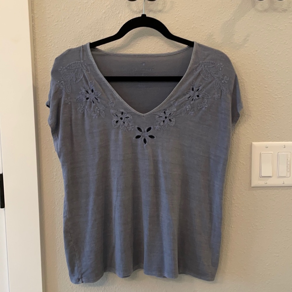 Soft & Sexy AE Top!